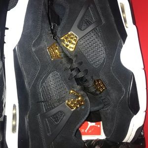 Jordan 4 “royalty”